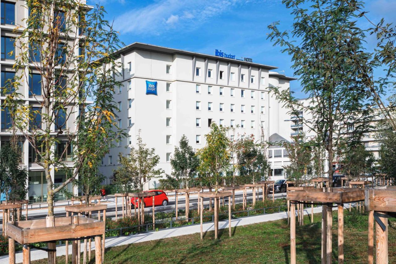 Ibis Budget Lyon Villeurbanne Buitenkant foto