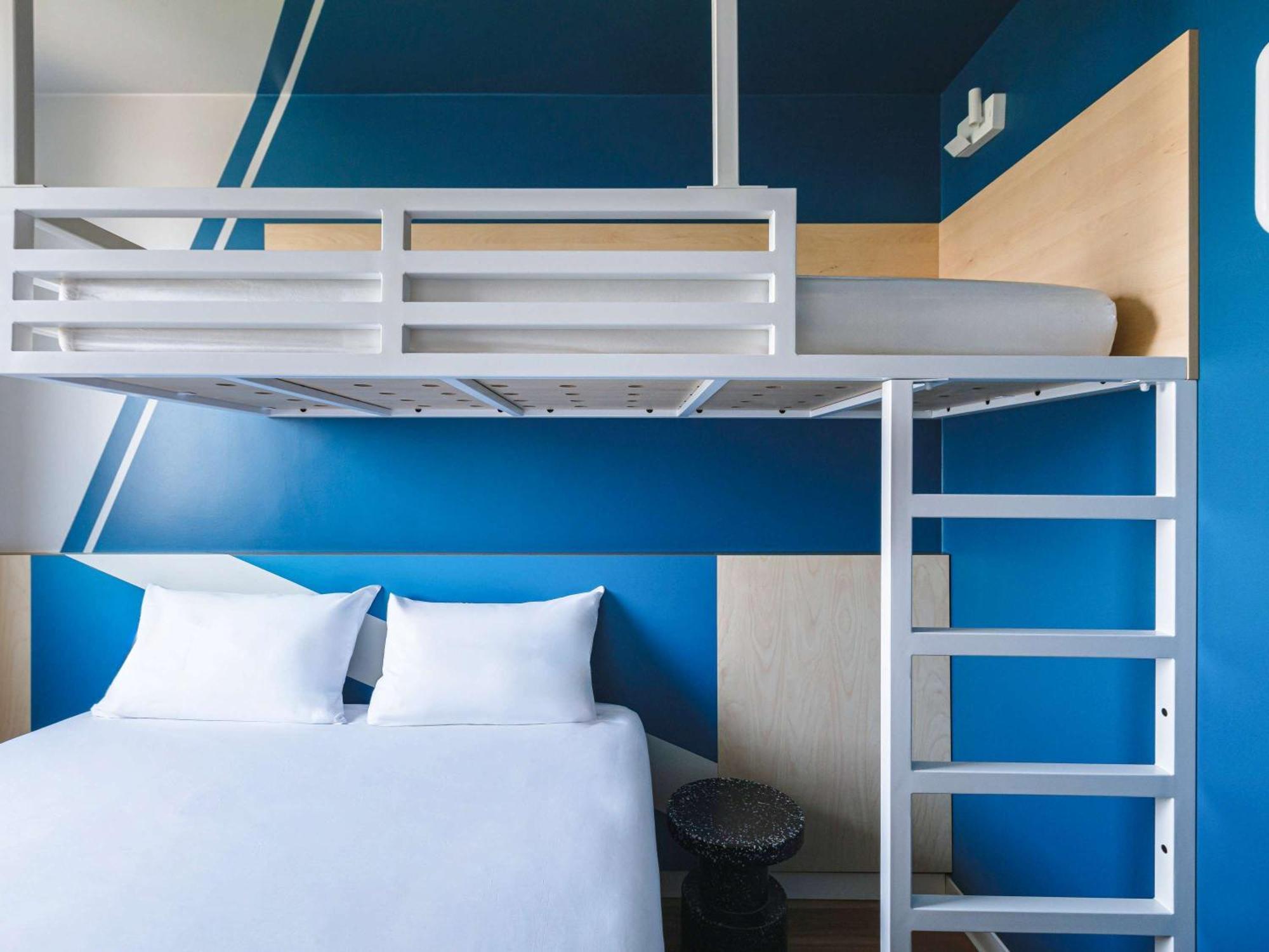 Ibis Budget Lyon Villeurbanne Buitenkant foto