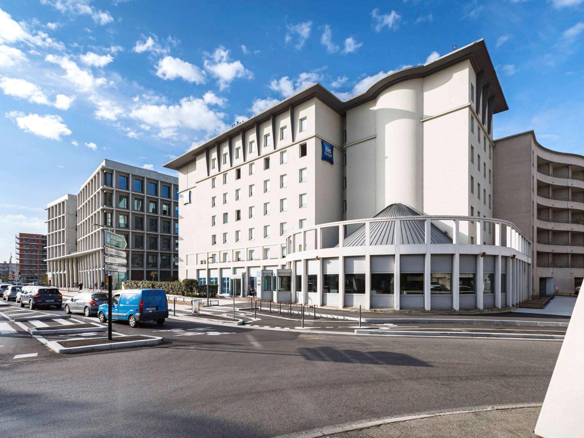 Ibis Budget Lyon Villeurbanne Buitenkant foto