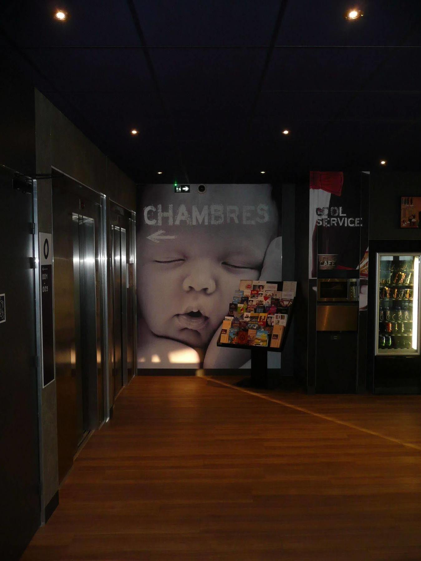 Ibis Budget Lyon Villeurbanne Buitenkant foto
